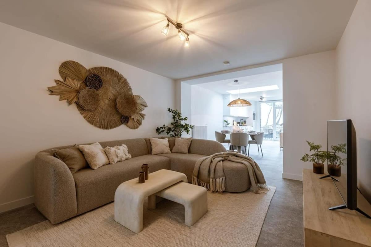Huswell - Cosy Bohemian Decorated With Terrace *