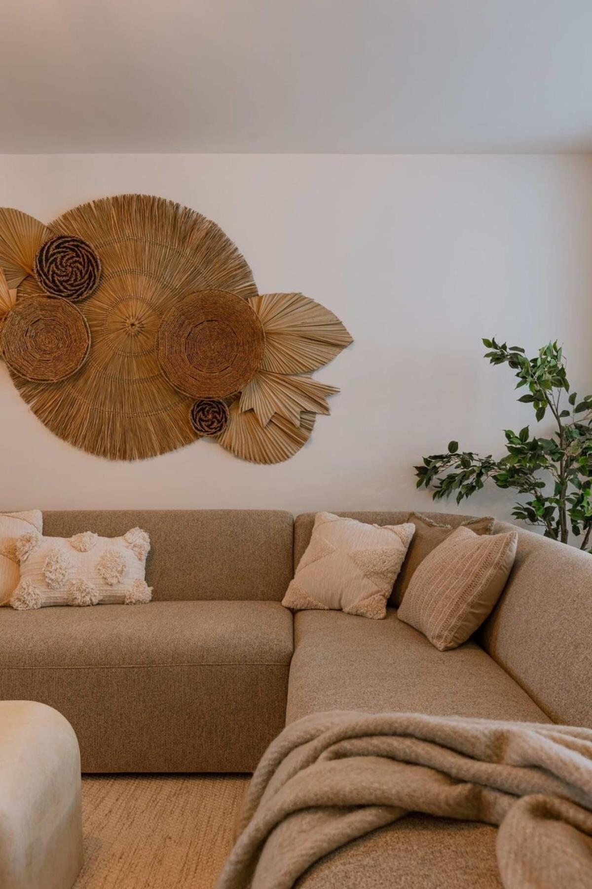 Huswell - Cosy Bohemian Decorated With Terrace Appartement