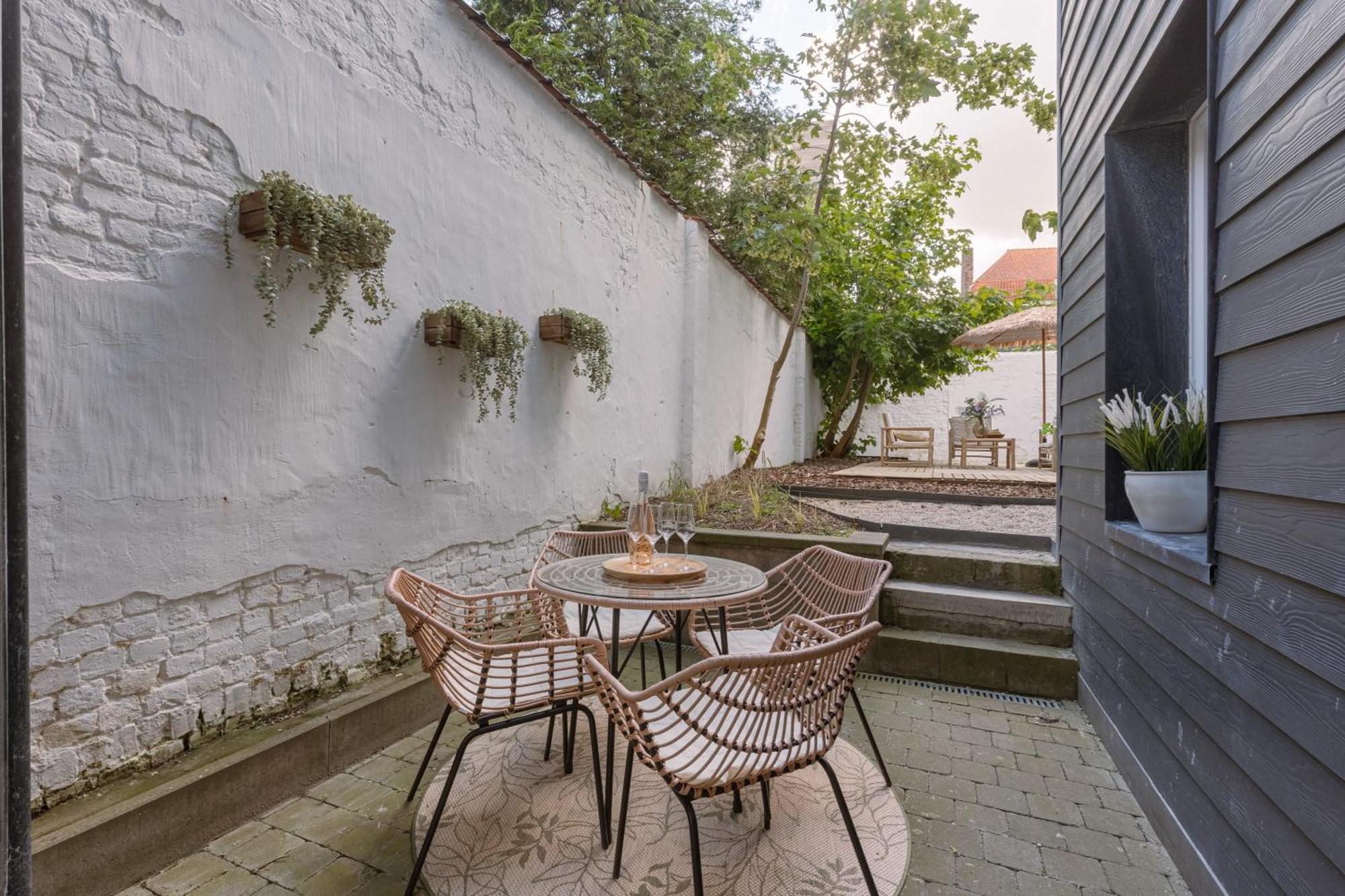 Appartement Huswell - Cosy Bohemian Decorated With Terrace Oostende